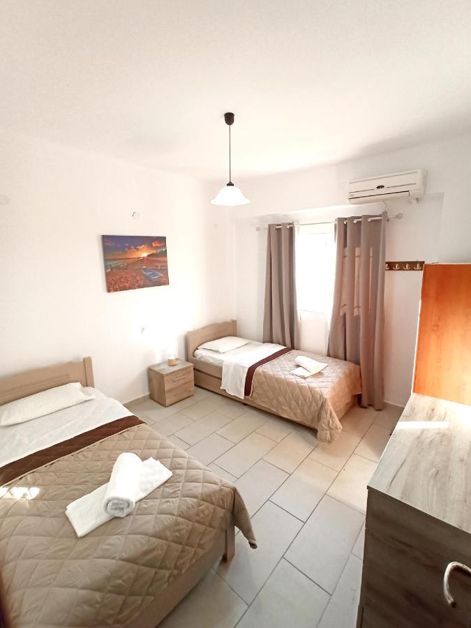 Villa Pouliezos Apartments Alykanas  Ngoại thất bức ảnh